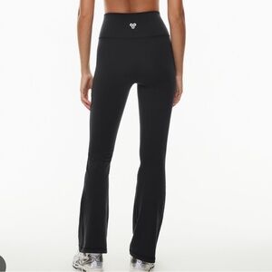NWT Aritzia TNA Atmosphere High Rise Flare Legging Black